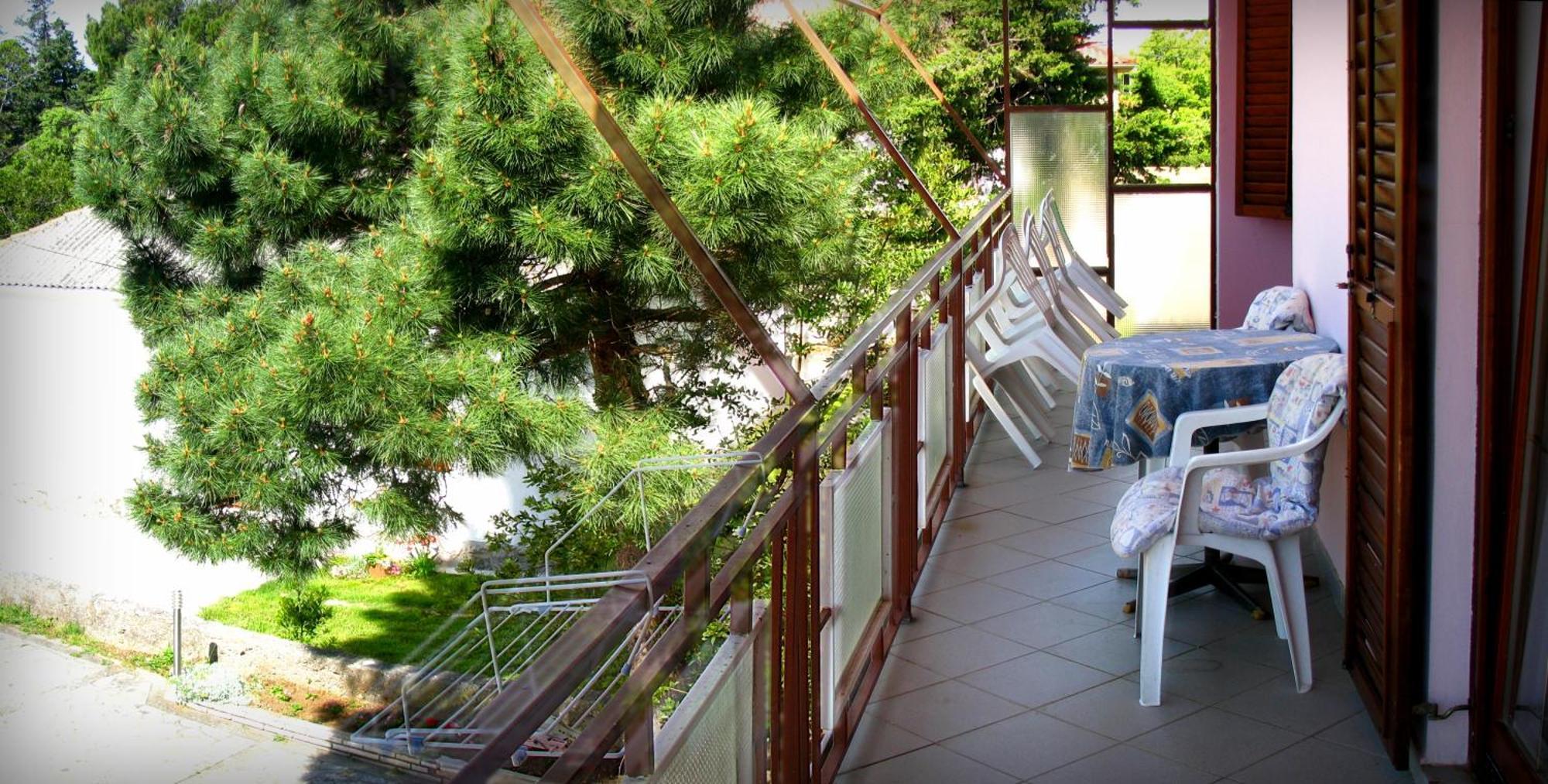 Apartments And Rooms Mare-Monti Starigrad Paklenica Kamer foto